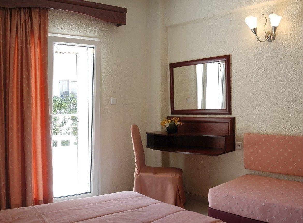 Xenios Loutra Village Beach Hotel Agia Paraskevi  Exterior foto